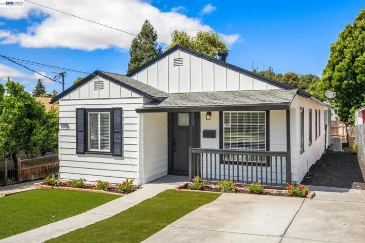 2231 Lasalle St, Martinez, California 94553-1961