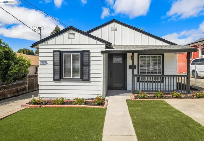 2231 Lasalle St, Martinez, California 94553-1961