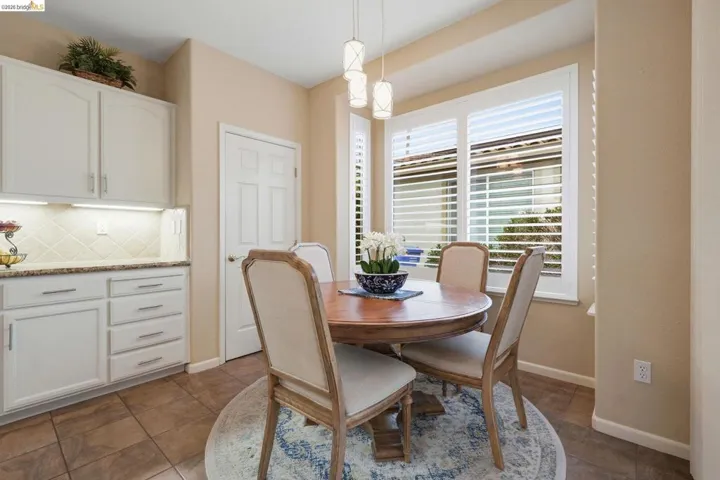 518 American Falls Drive, Rio Vista, California 94571