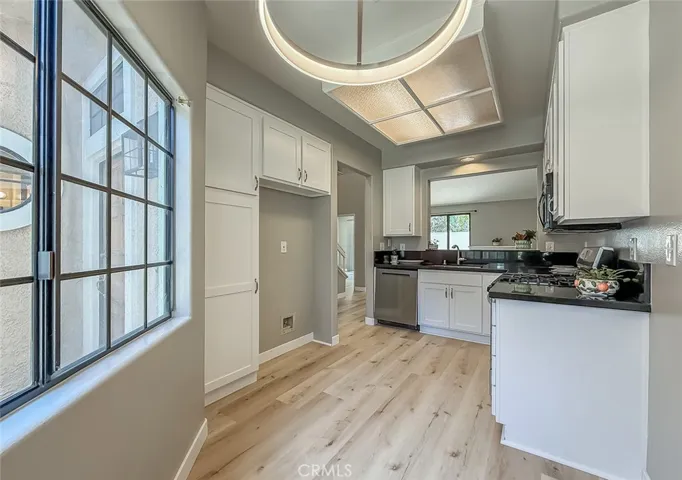 4766 Taranto Way, Oak Park, California 91377