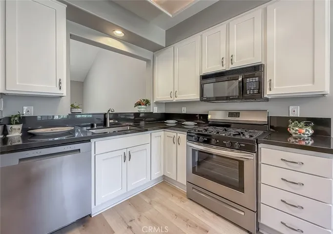 4766 Taranto Way, Oak Park, California 91377