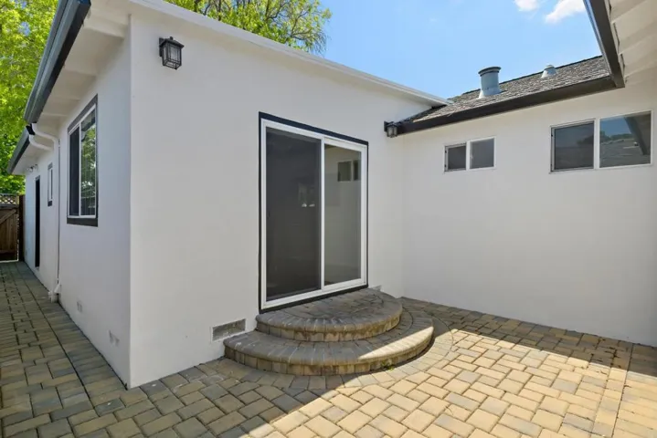 3419 Flora Vista Avenue, Santa Clara, California 95051