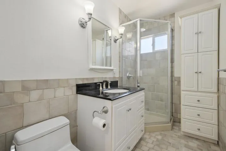 3419 Flora Vista Avenue, Santa Clara, California 95051
