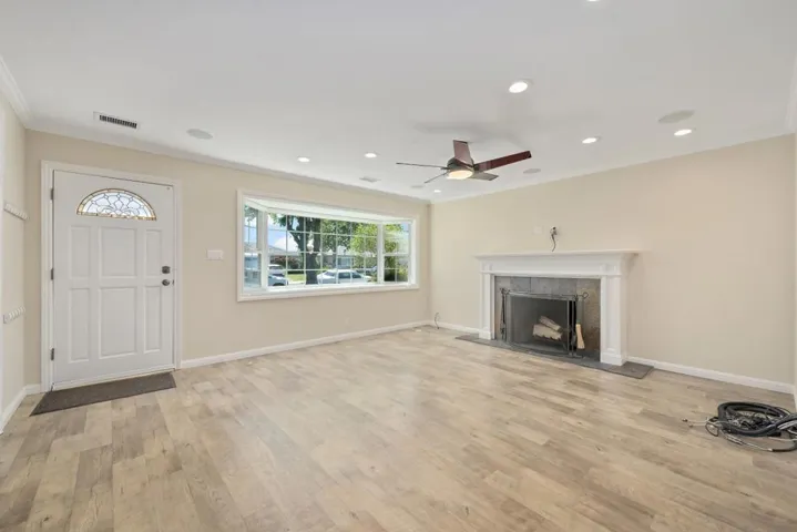 3419 Flora Vista Avenue, Santa Clara, California 95051