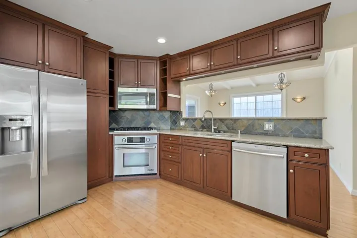 3419 Flora Vista Avenue, Santa Clara, California 95051