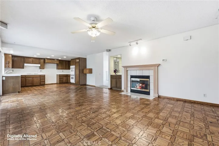 22611 Demasia, Mission Viejo, California 92691
