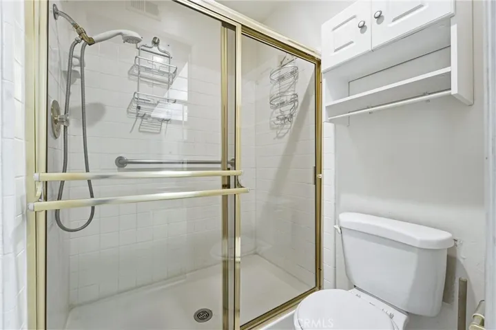 22611 Demasia, Mission Viejo, California 92691