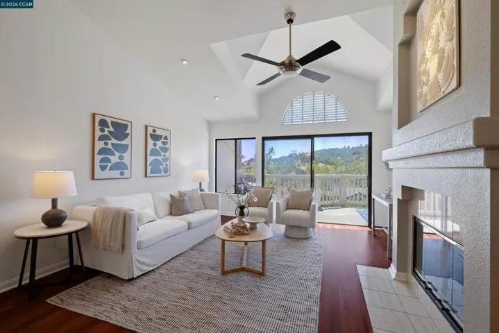 467 Beacon Ridge Ln, Walnut Creek, California 94597