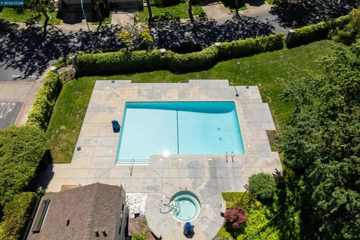 467 Beacon Ridge Ln, Walnut Creek, California 94597