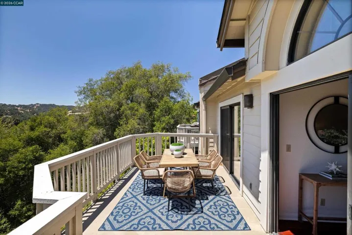 467 Beacon Ridge Ln, Walnut Creek, California 94597