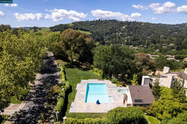 467 Beacon Ridge Ln, Walnut Creek, California 94597
