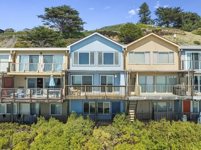 392 Oceanview Drive, La Selva Beach, California 95076