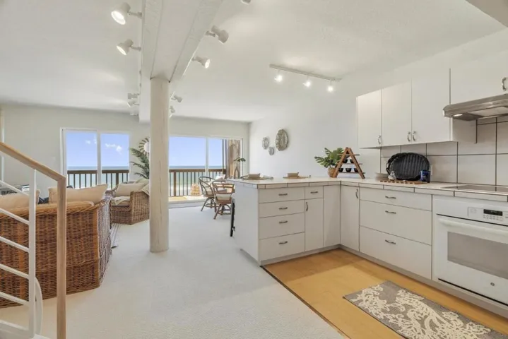 392 Oceanview Drive, La Selva Beach, California 95076