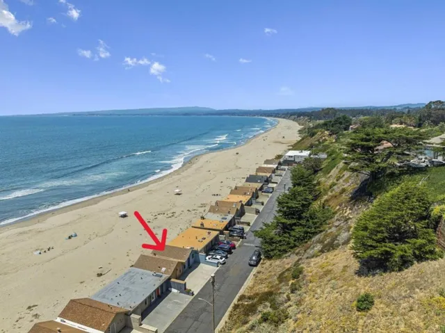 392 Oceanview Drive, La Selva Beach, California 95076