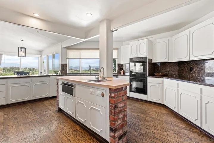 4986 San Jacinto Circle East, Fallbrook, California 92028