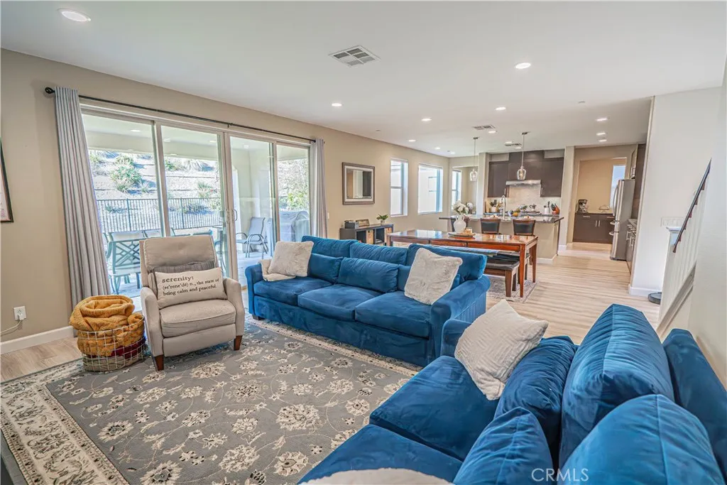 18642 Cedar Crest, Canyon Country, California 91321 — photo 5