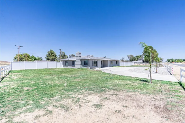 16621 Glendower, Edwards, California 93523