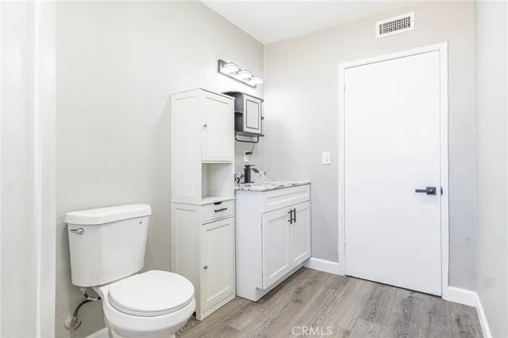 16621 Glendower, Edwards, California 93523