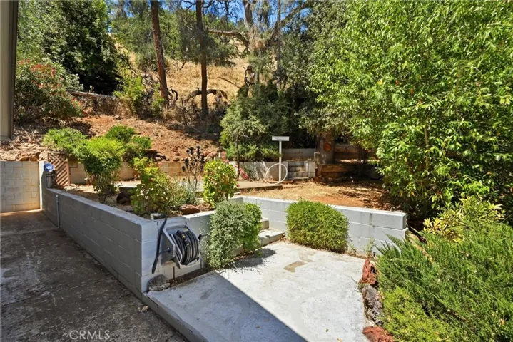7926 Richard Drive, Lucerne, California 95458