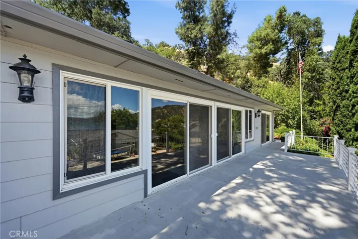 7926 Richard Drive, Lucerne, California 95458