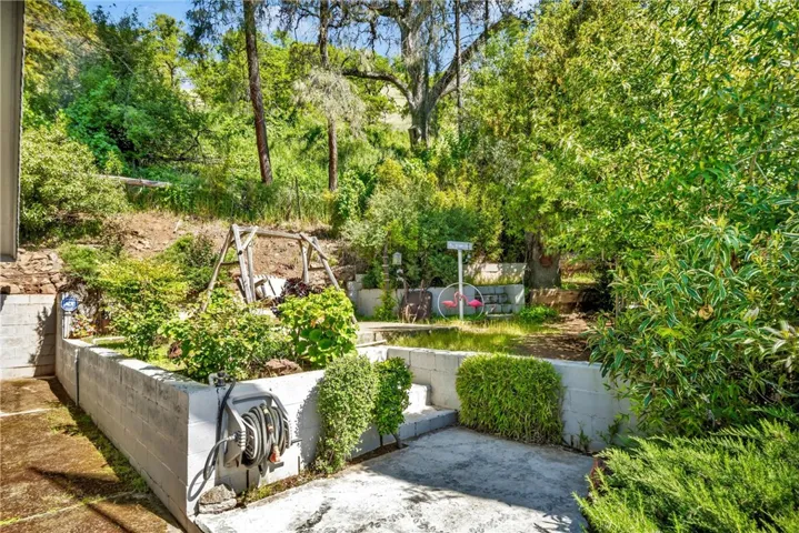 7926 Richard Drive, Lucerne, California 95458