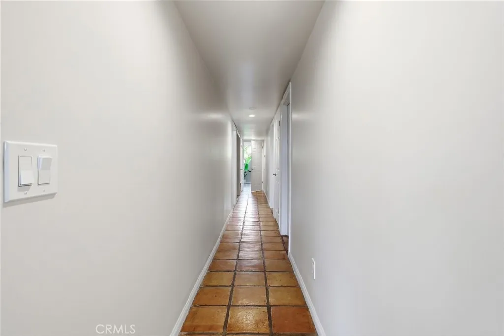 Hallway to bedrooms and baths