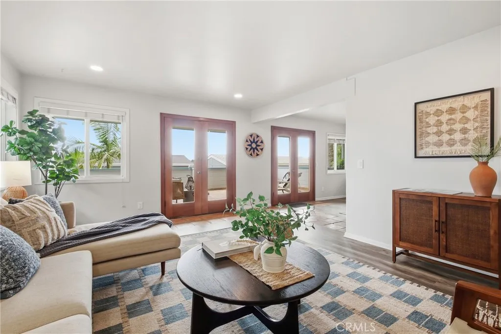 Living room -Staged
