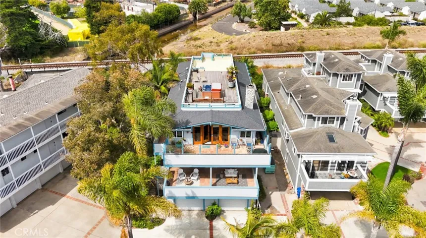 4582 4th, Carpinteria, California 93013