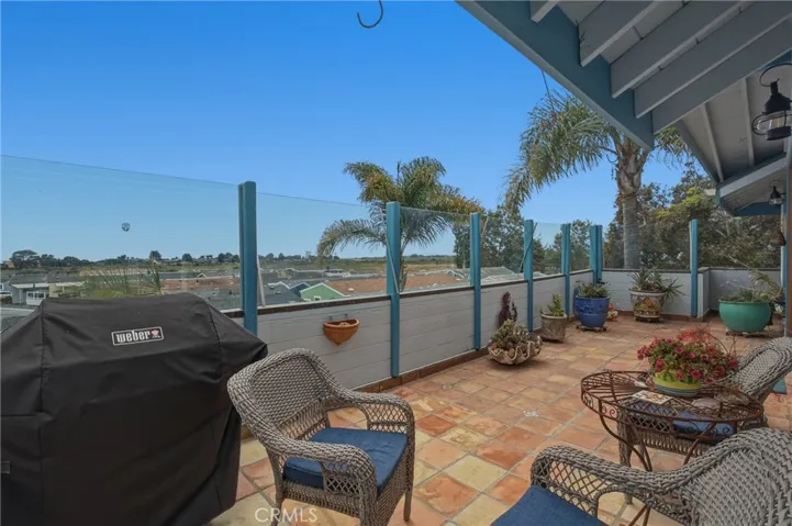 4582 4th, Carpinteria, California 93013