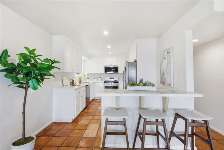 4582 4th, Carpinteria, California 93013