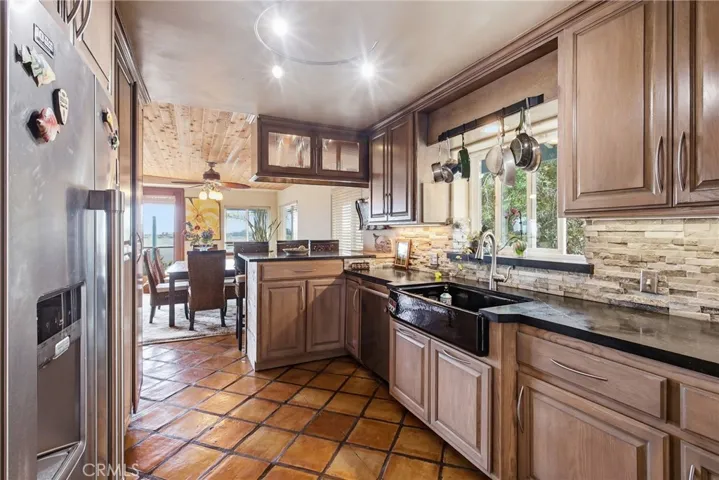 4582 4th, Carpinteria, California 93013