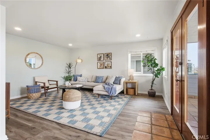 4582 4th, Carpinteria, California 93013