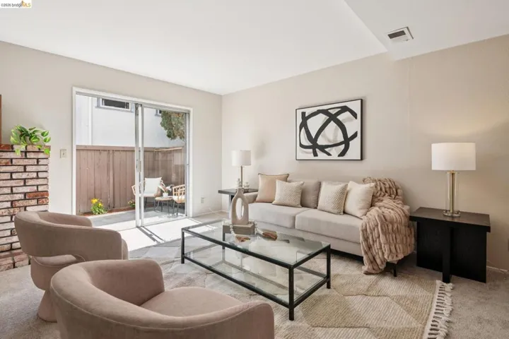 1563 Carpentier, San Leandro, California 94577
