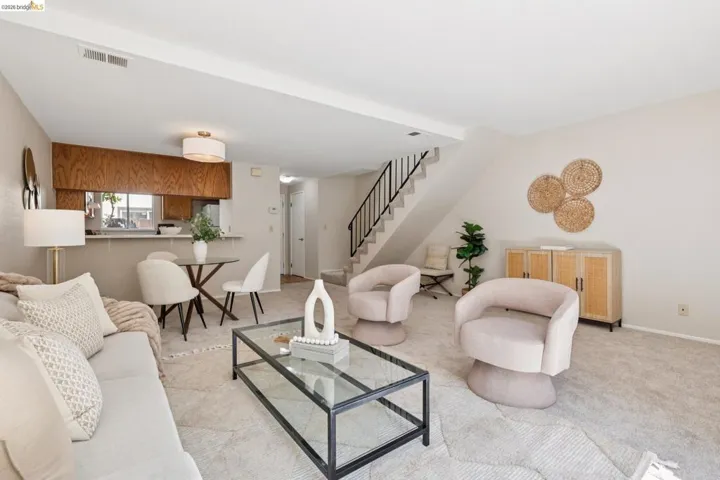 1563 Carpentier, San Leandro, California 94577