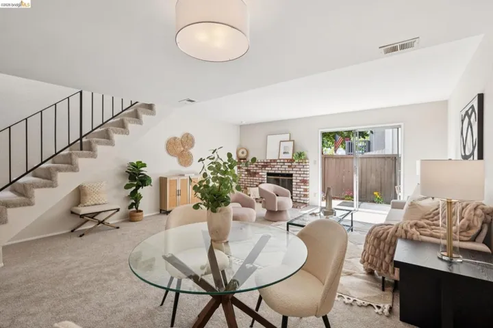 1563 Carpentier, San Leandro, California 94577