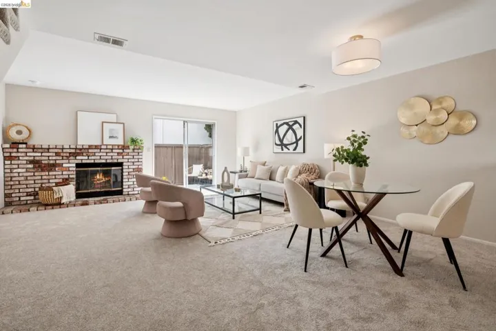 1563 Carpentier, San Leandro, California 94577