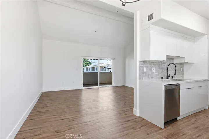 300 E Providencia 205, Burbank, California 91502