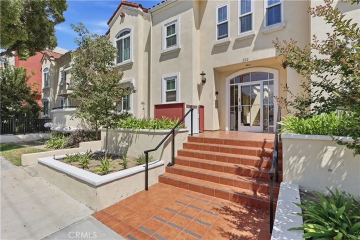300 E Providencia 205, Burbank, California 91502