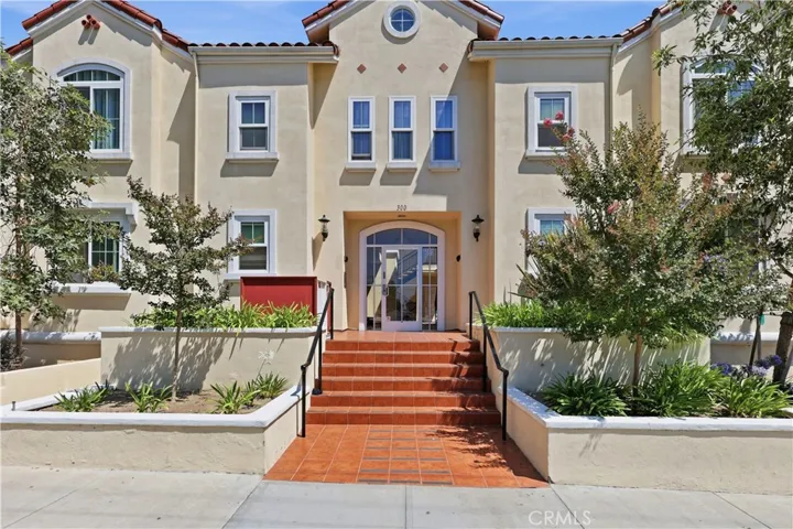 300 E Providencia 205, Burbank, California 91502