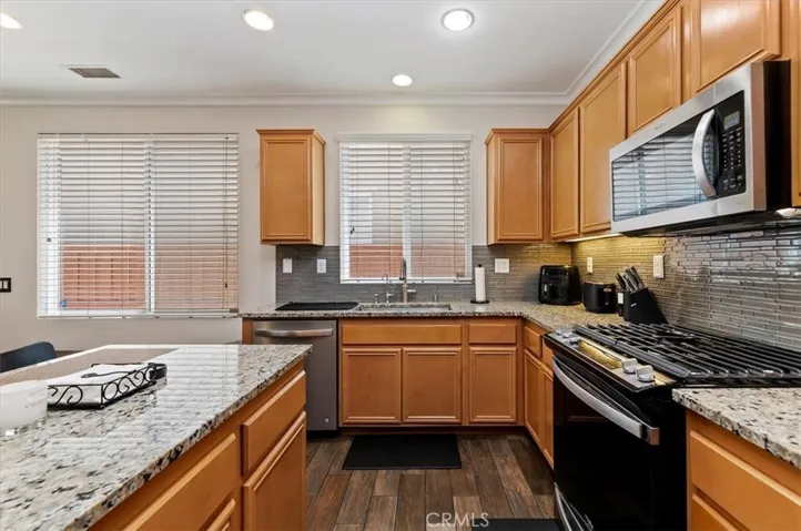 37022 Meadow Brook Way, Beaumont, California 92223