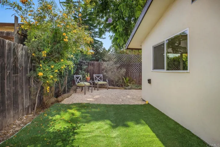 Unit C Private Yard