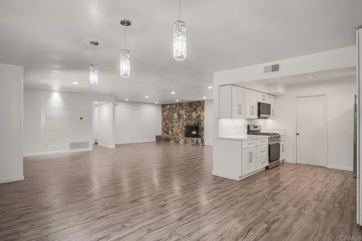 455 Filbert Street, El Cajon, California 92020