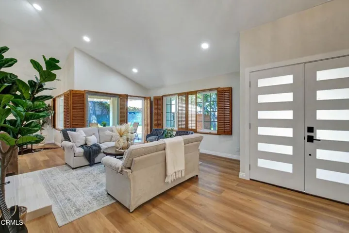 08-295 E Blue Mountain Way-8