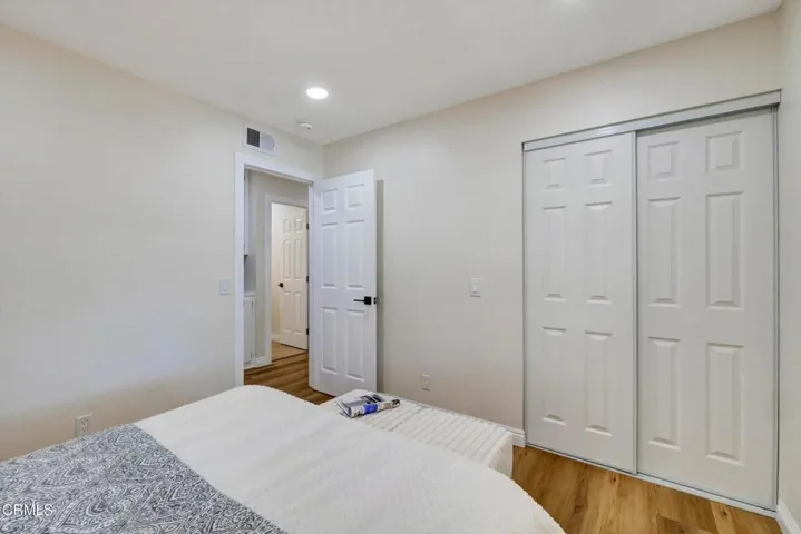 18-295 E Blue Mountain Way-18