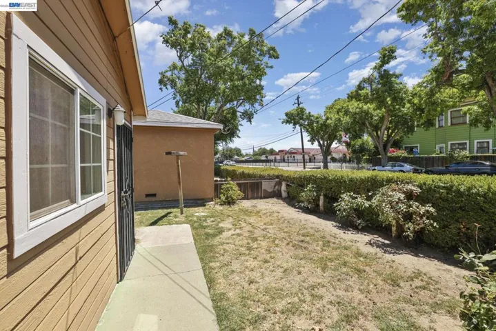 505 W 9th St, Tracy, California 95376