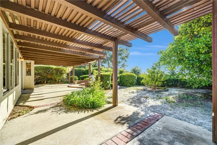 28241 Estima, Mission Viejo, California 92692