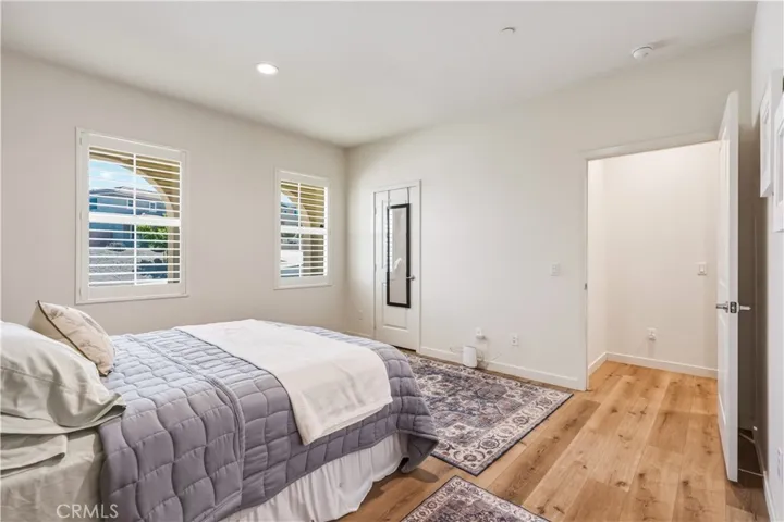 downstair bedroom en-suite