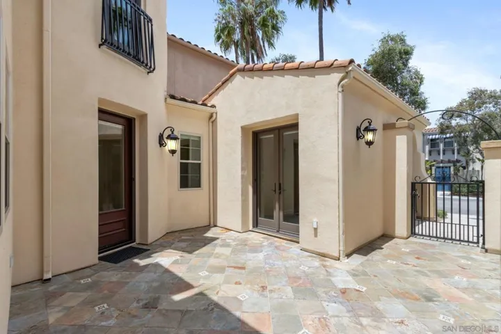 2785 E Bainbridge, San Diego, California 92106