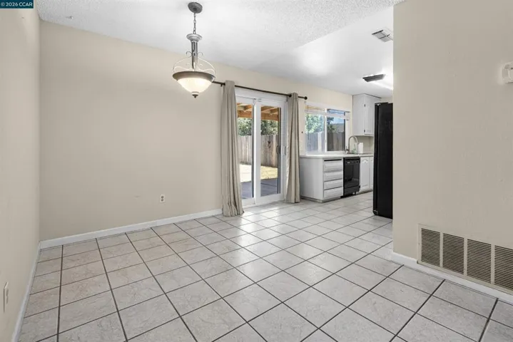 9152 Castlebar Way, Sacramento, California 95826