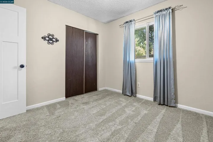 9152 Castlebar Way, Sacramento, California 95826
